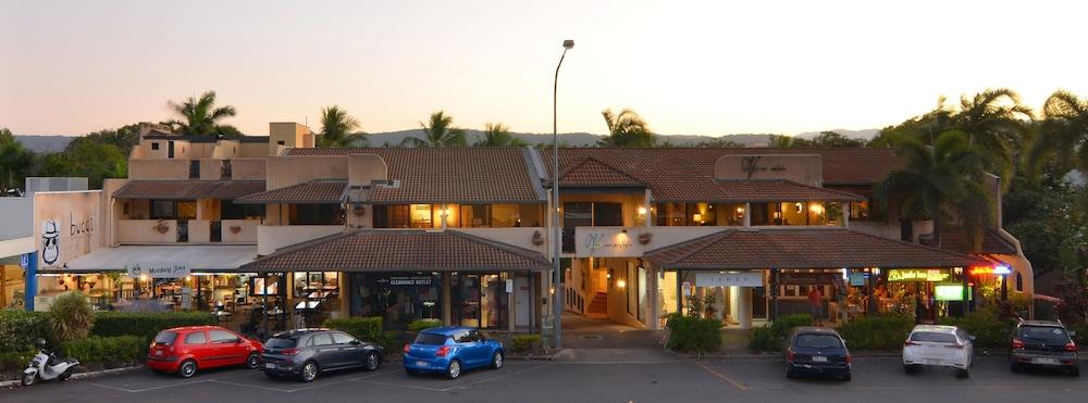 Villa San Michele Port Douglas Exteriör bild