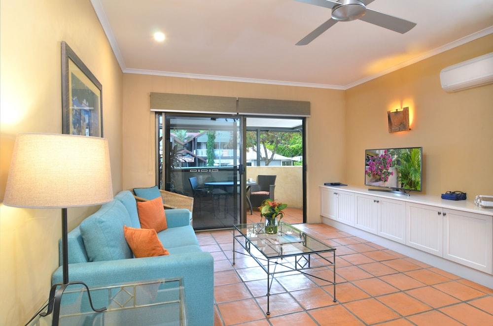 Villa San Michele Port Douglas Exteriör bild
