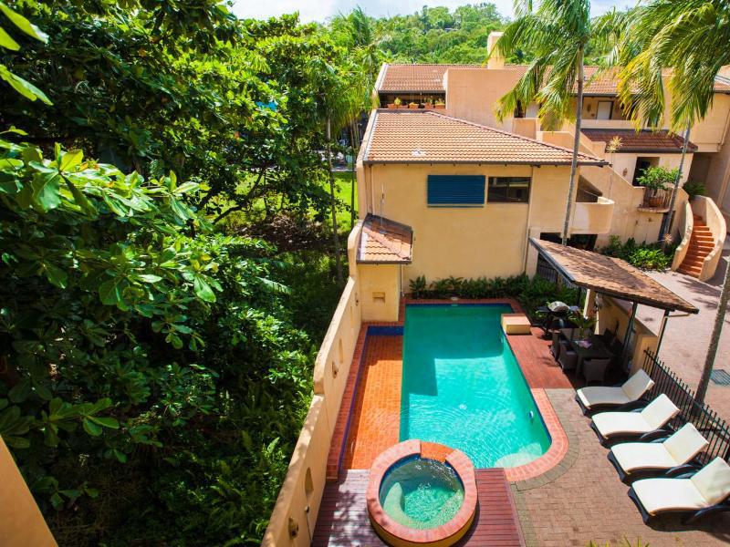 Villa San Michele Port Douglas Exteriör bild